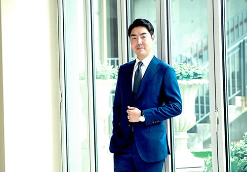 [엑스포츠뉴스] 부산성범죄변호사, 억울한 아청 강간 혐의 무죄 밝혀내…피해자 진술 속 모순 소명 관건