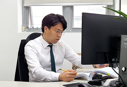 수원성범죄변호사, 불법촬영 등 카촬죄 협박으로 이어지는 경우 사안 복잡해져 주의 당부